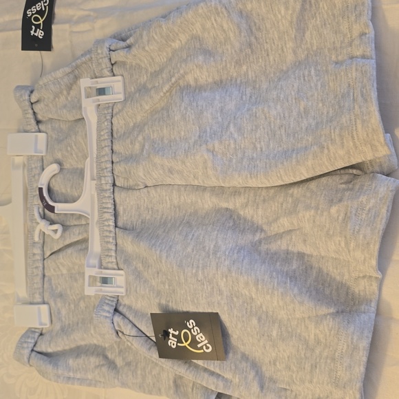 2 Art Class Girls Sweat Shorts Side Pockets XL 14 NWT - Picture 3 of 4